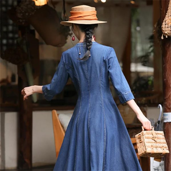 Women V-Neck Embroidery Flower Pockets Single Breasted Cardigan A-Line Vintage Slim Blue Denim Dress