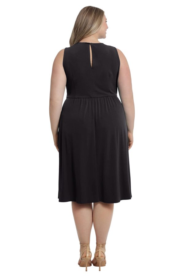 Women's Sleeveless Jewel Neck Asymmetric Hem Midi Casual Summer Fun Vacation