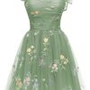 Short Homecoming Dresses for Teens Flower Embroidery Tulle Spaghetti Strap Knee Length Daisy Floral Prom Dresses