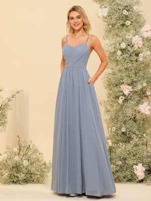 Women's Spaghetti Straps Bridesmaid Dresses with Silt Long Formal Party Dress with Pockets 2024