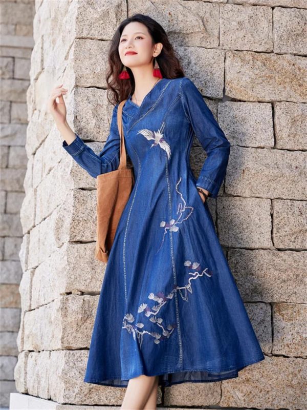 Women Long Sleeve Vintage A-Line Midi Dress Chinese Style Embroidery Jeans Dress V-Neck Denim Dress