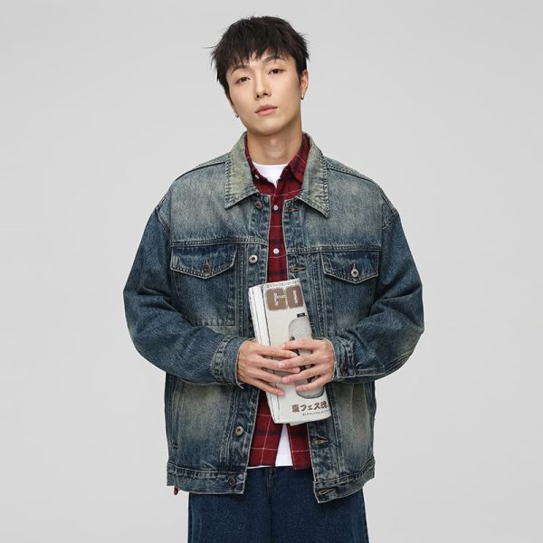 Vintage street denim jacket for men and women, loose American denim top for men